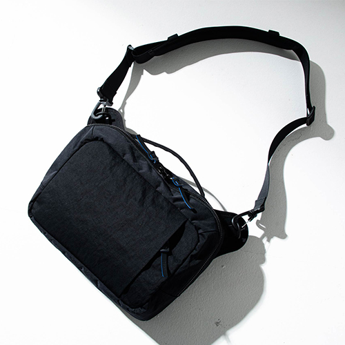 〈Root〉urban cross body